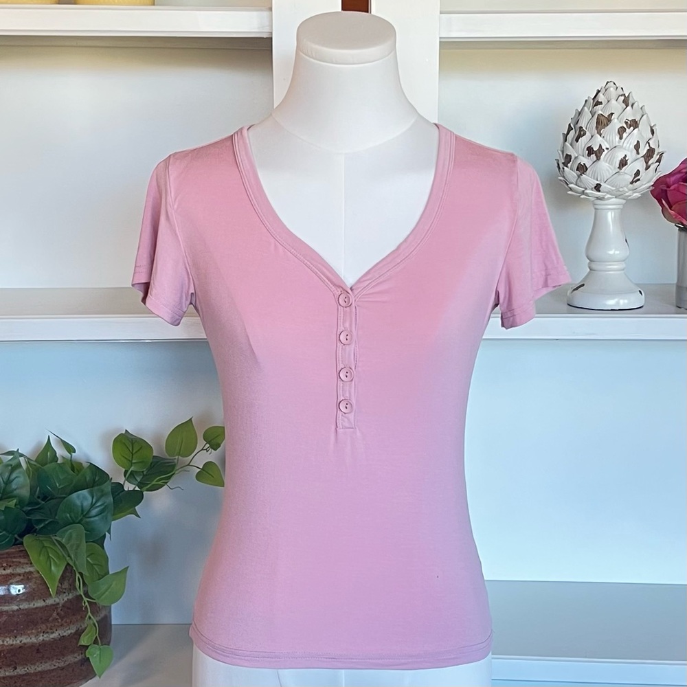 Pink Button-Down Henley Style V-Neck Women's Layering Top Size Small